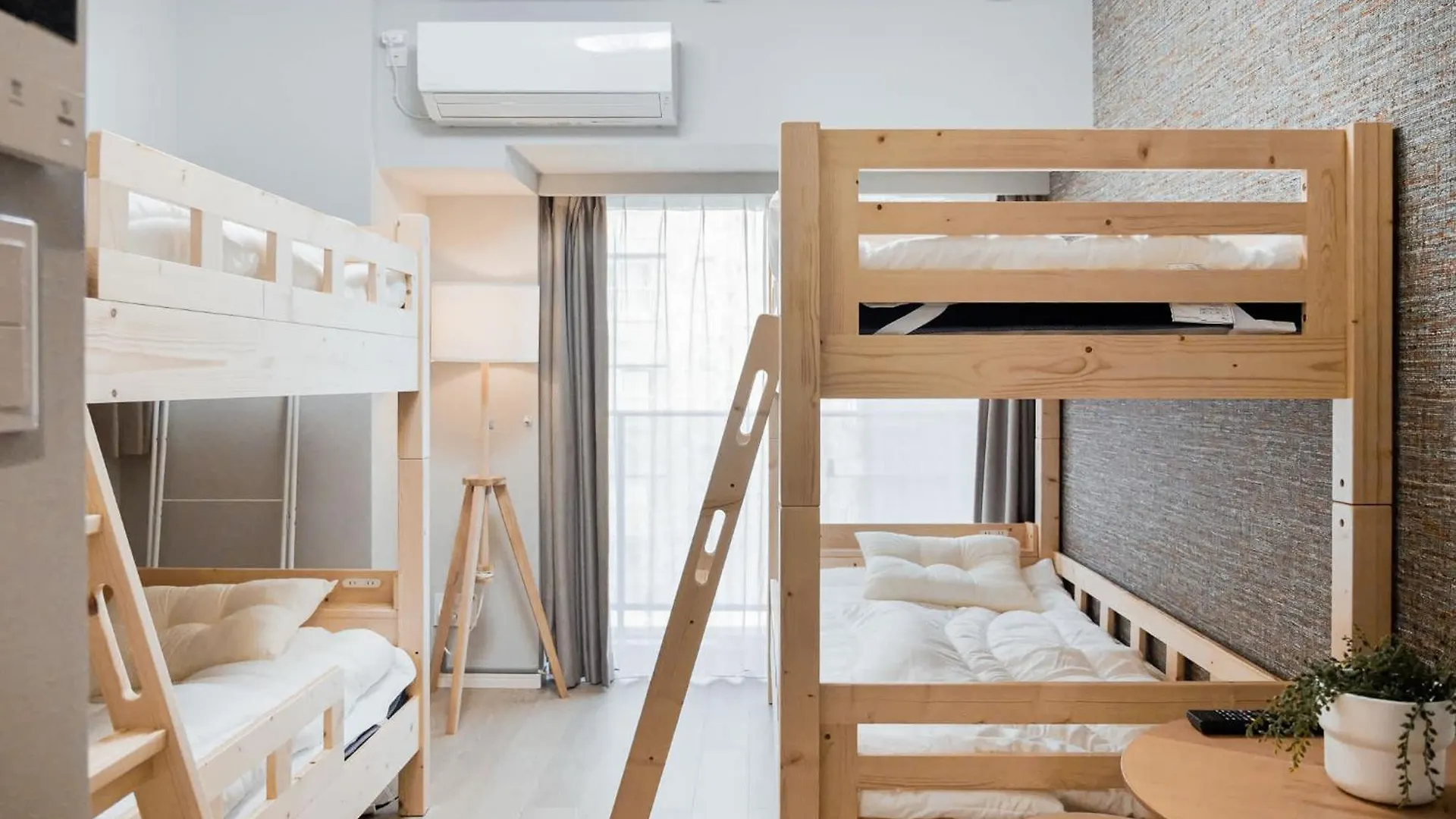 Triphome Nakano 2 Bunk Bed Prefektura Tokio 0*,  Japonsko